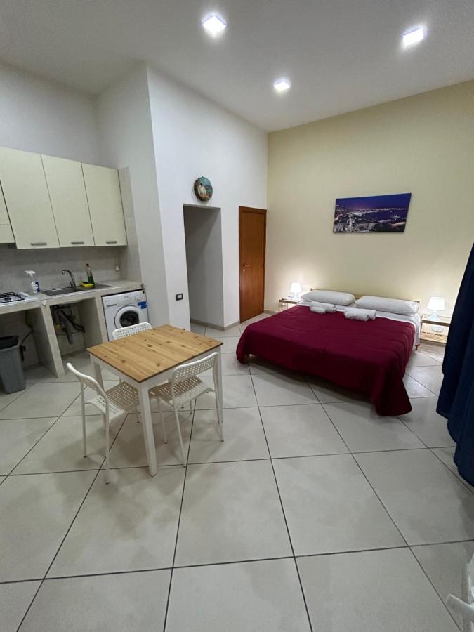 נאפולי 'O Vico Mio Guest House מראה חיצוני תמונה