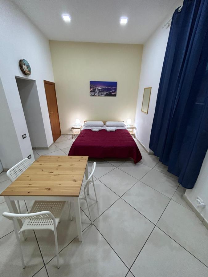 נאפולי 'O Vico Mio Guest House מראה חיצוני תמונה